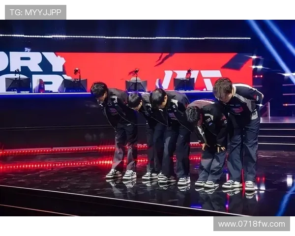 BLG在Major赛中的战术布局与表现分析探讨